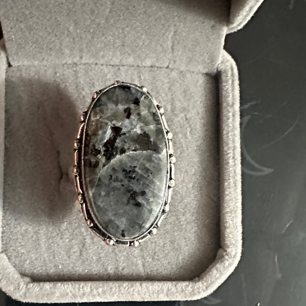 Sterling Silver Larvikite Oval Gray Stone Cocktail Ring - Size 7.5